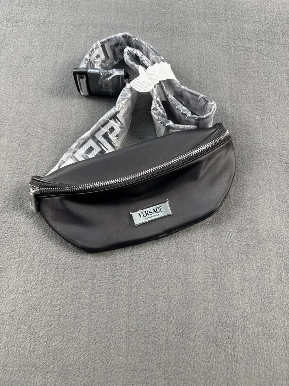 Versace Men's Fragrances Luxury Belt Bag Black Waist Travel Fanny Pack